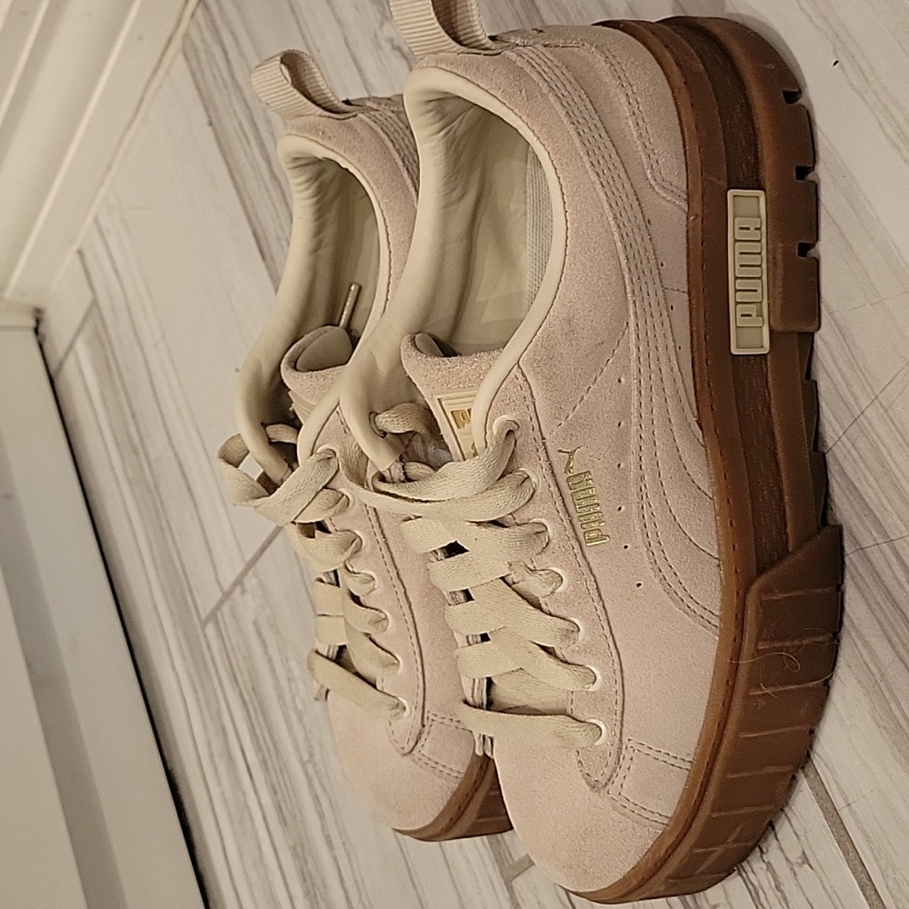 Puma Cream Platform Suede Sneakers - Picture 3 of 7